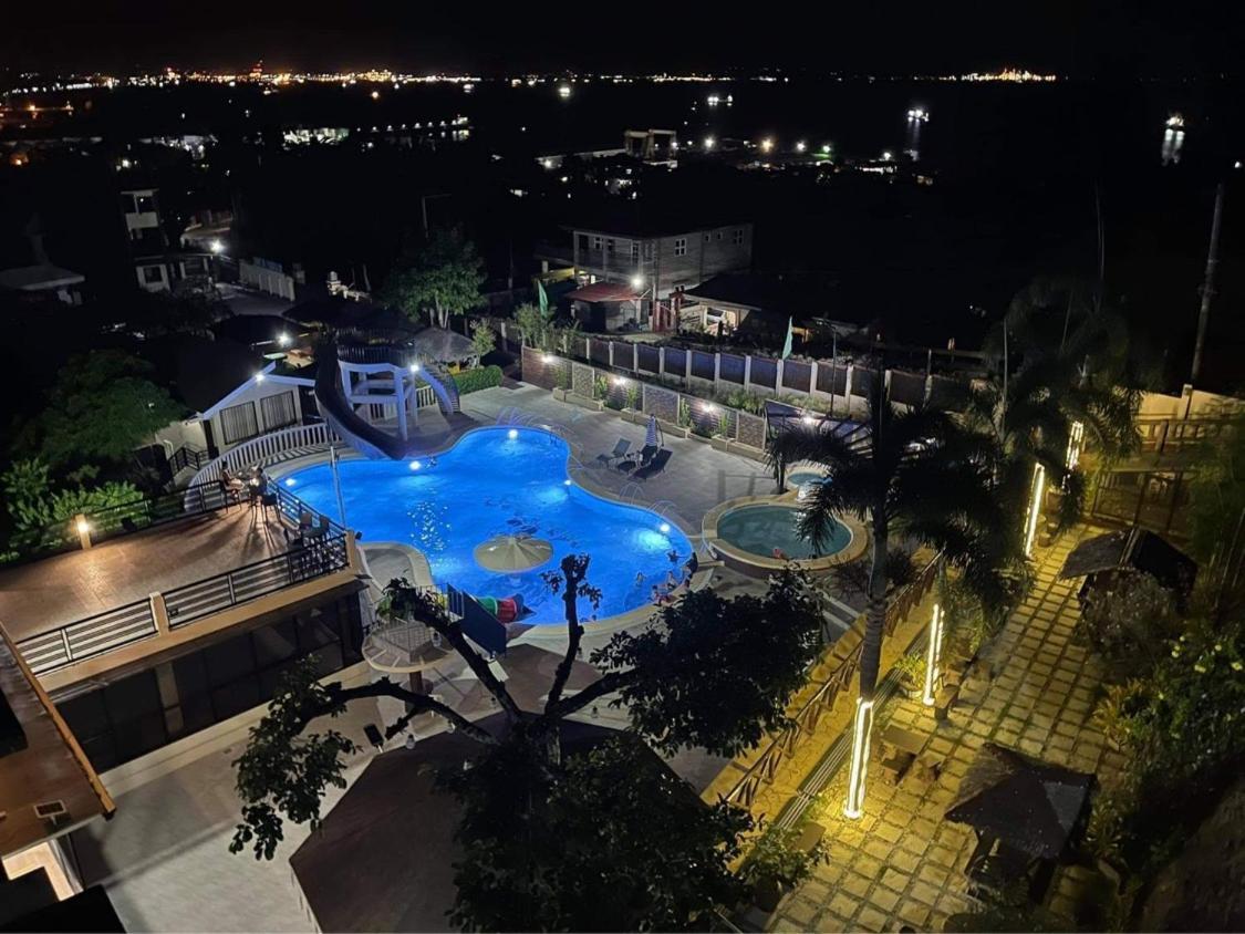 Seascape Resort Batangas Exteriör bild